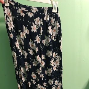 pretty floral maxi skirt